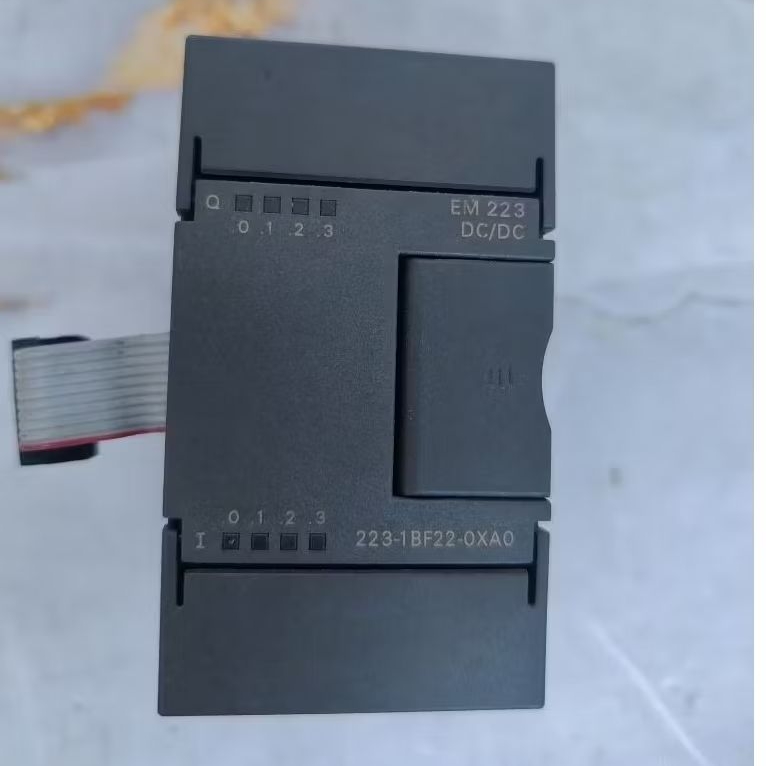 Plc Siemens EM221