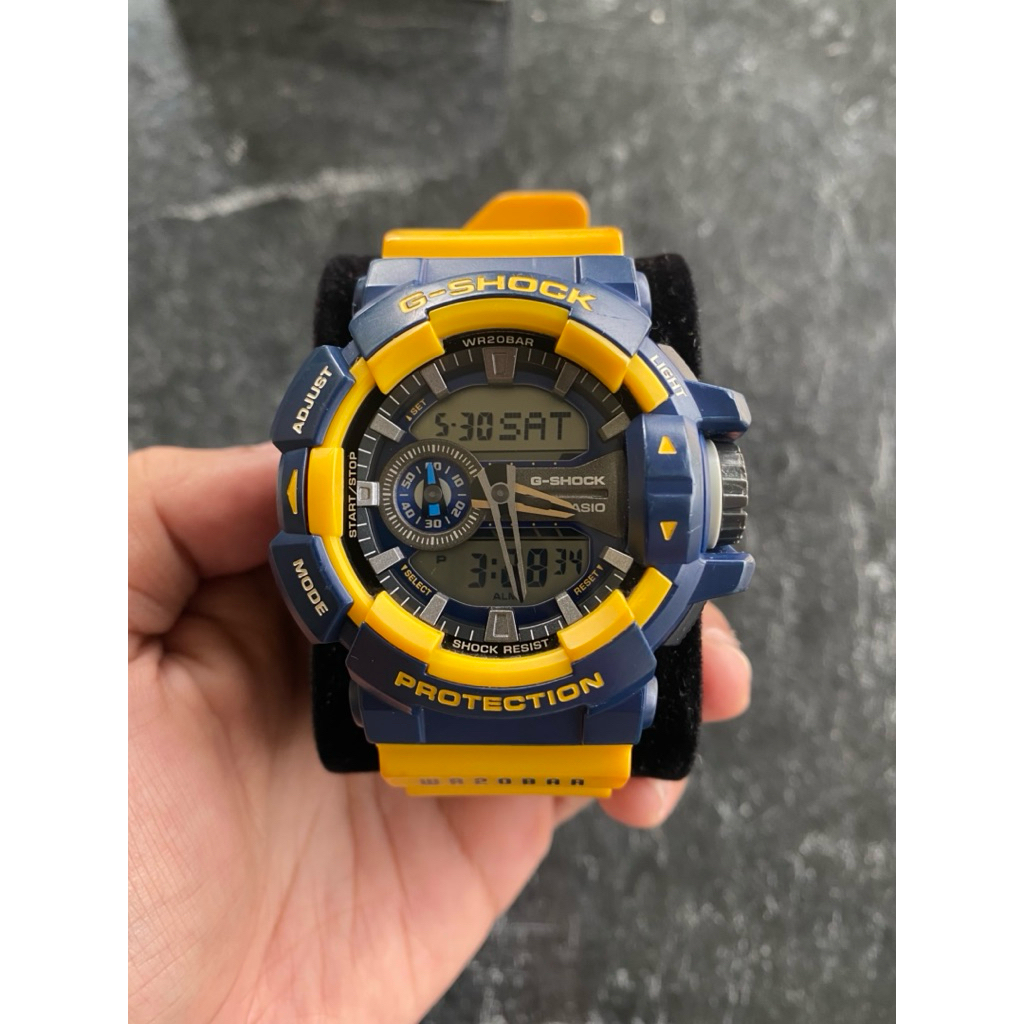 Jam Tangan Pria Casio G-Shock GA-400-9BDR Second