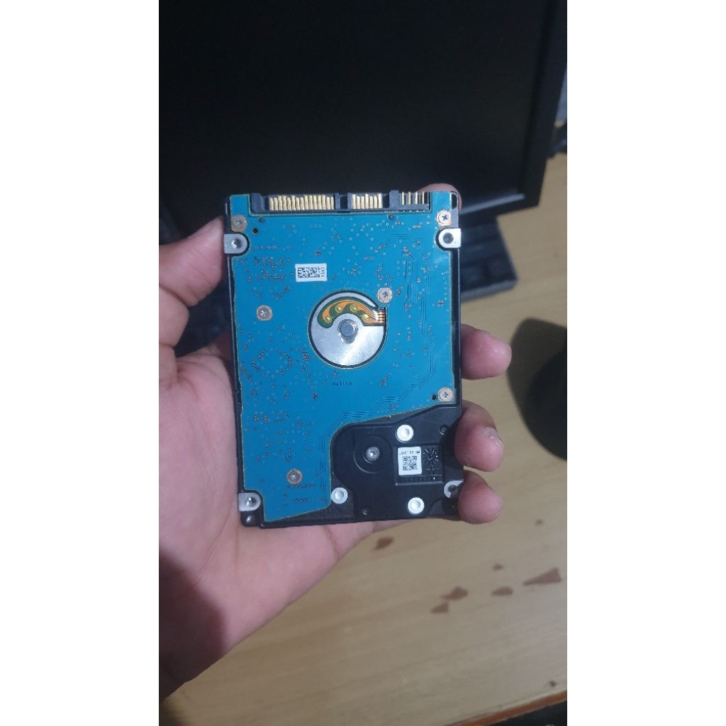 HDD 1TB  toshiba ori copotan laptop