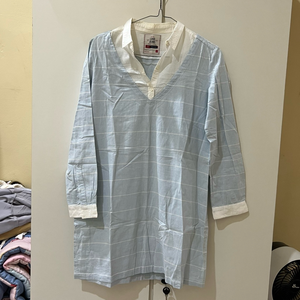 (PRELOVED) Kemeja wanita - l090 jeans