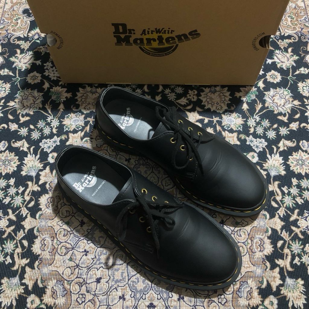 Dr. Martens Vegan 1461 Black