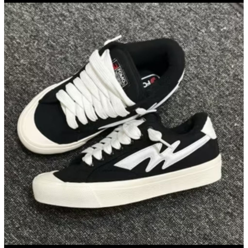 Sepatu Sneakers Unisex FOMO Obezt Ice Blue