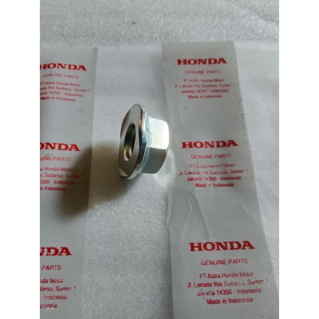baut As roda depan Motor Honda blead revo supra kharisma