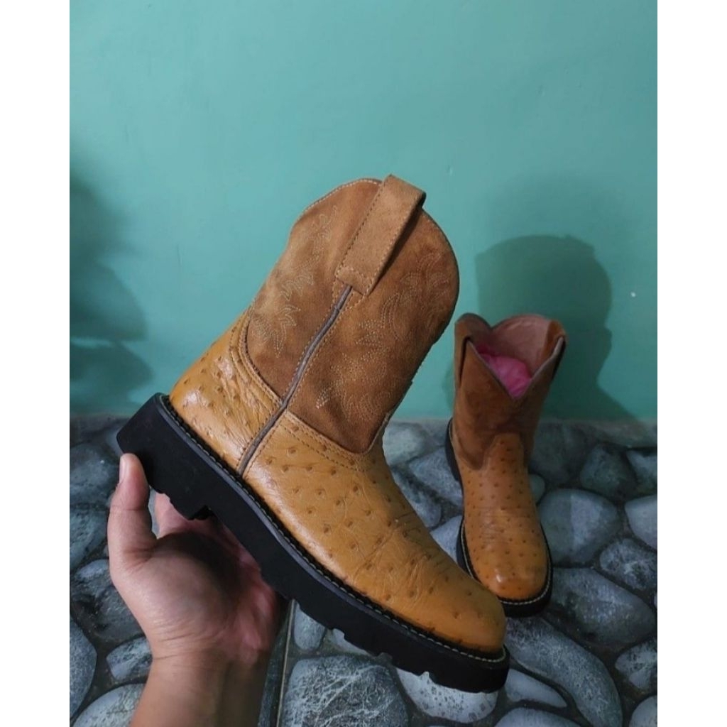 ARIAT BOOTS USA