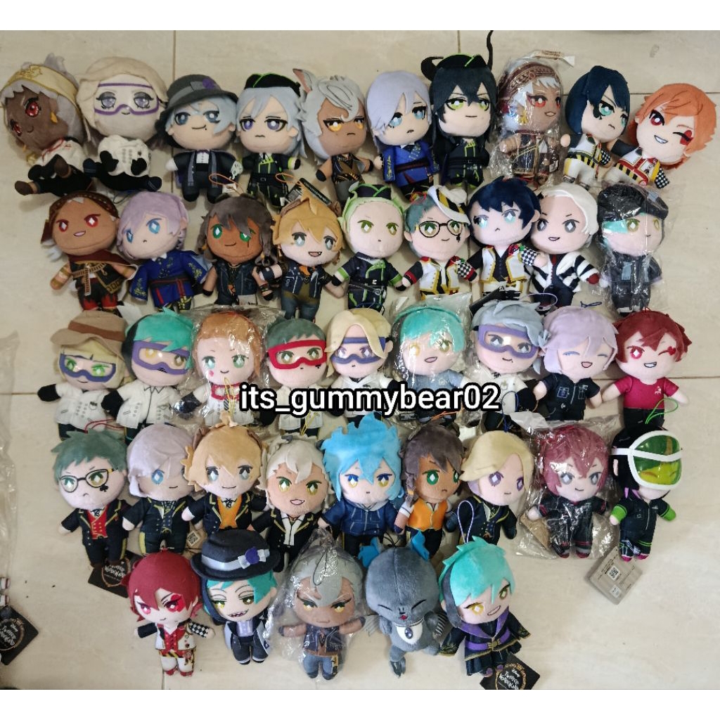 [1] TWISTED WONDERLAND Official Sega Aniplex pin Tomonui banpresto Nuigurumi Kuji plushie