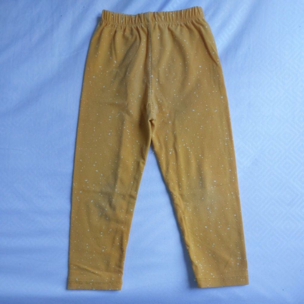 Preloved legging kuning motif bintik putih 4 tahun