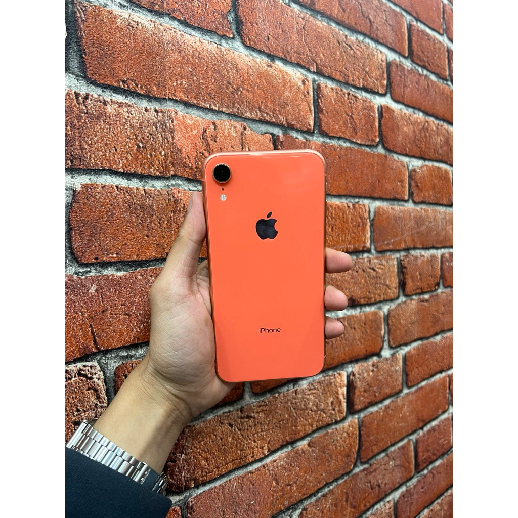 iphone xr 128 coral second