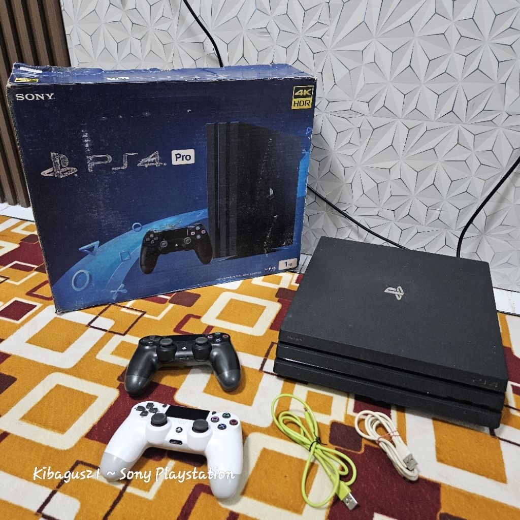 Sony Playstation PS4 PRO Sony PS 4 Pro Fullset