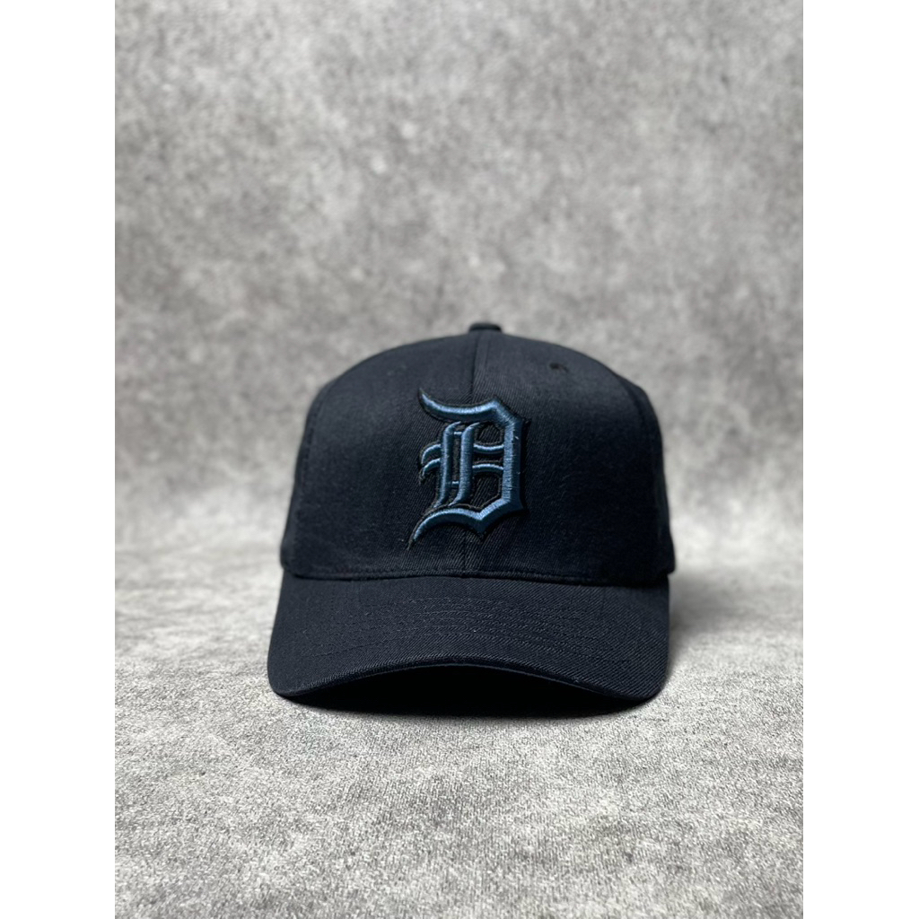 Topi Baseball Cap MLB Detroit Tigers “D” Logo Built Up Second Original Import Murah