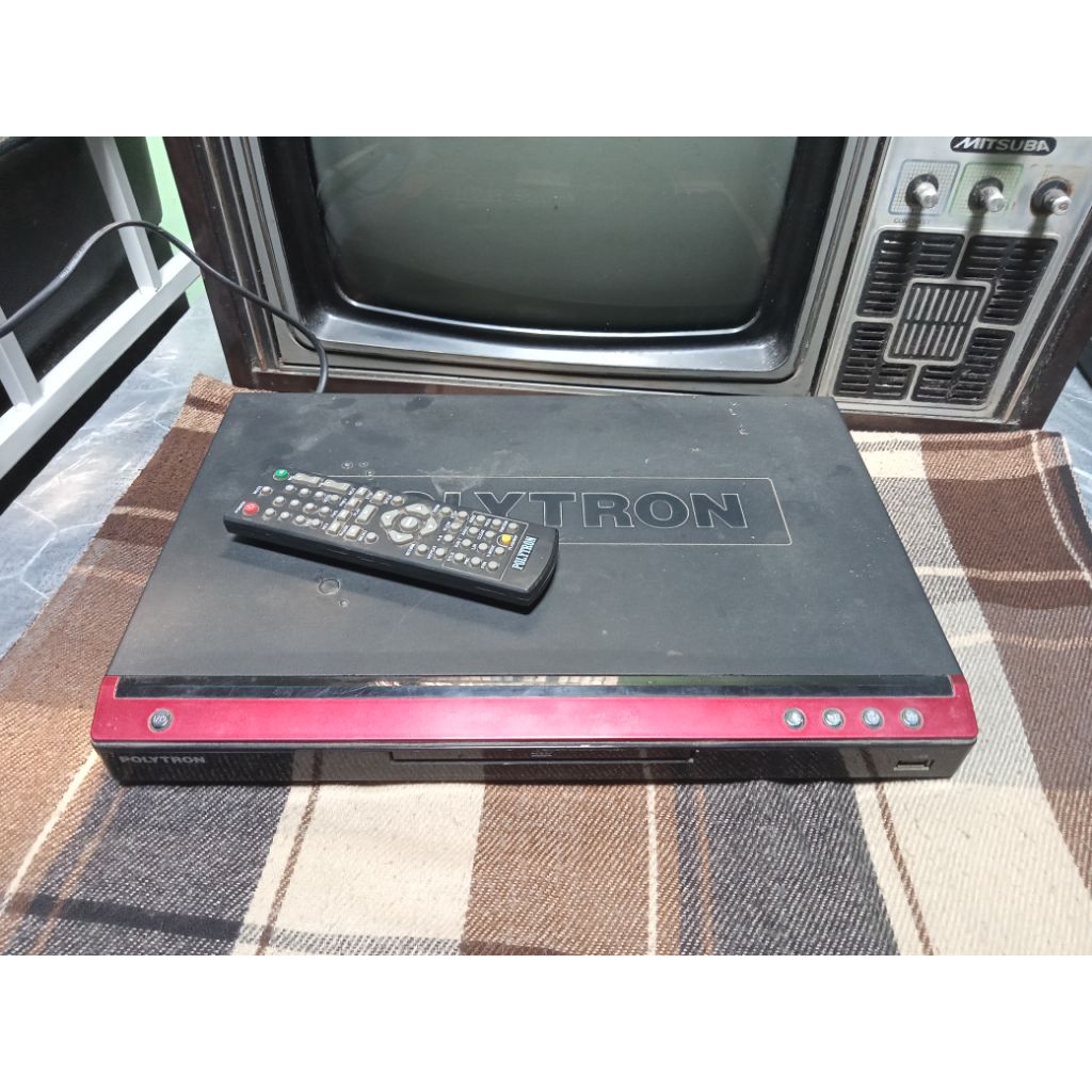DVD Polytron DVD2165G ( Baca deskripsi )