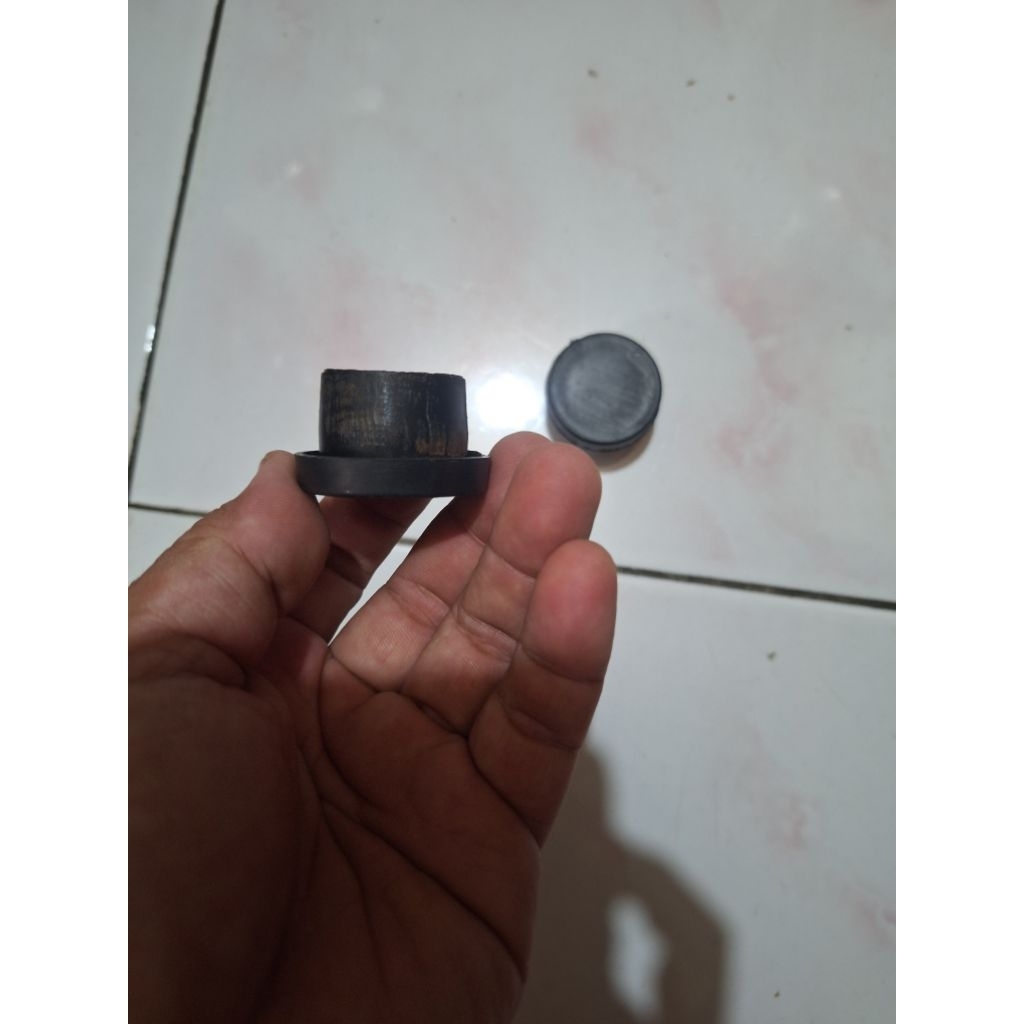 sumperan arm forok garpu belakang swing arm tutup arm honda c50 c70 pispot c700 c800 astrea800 star 