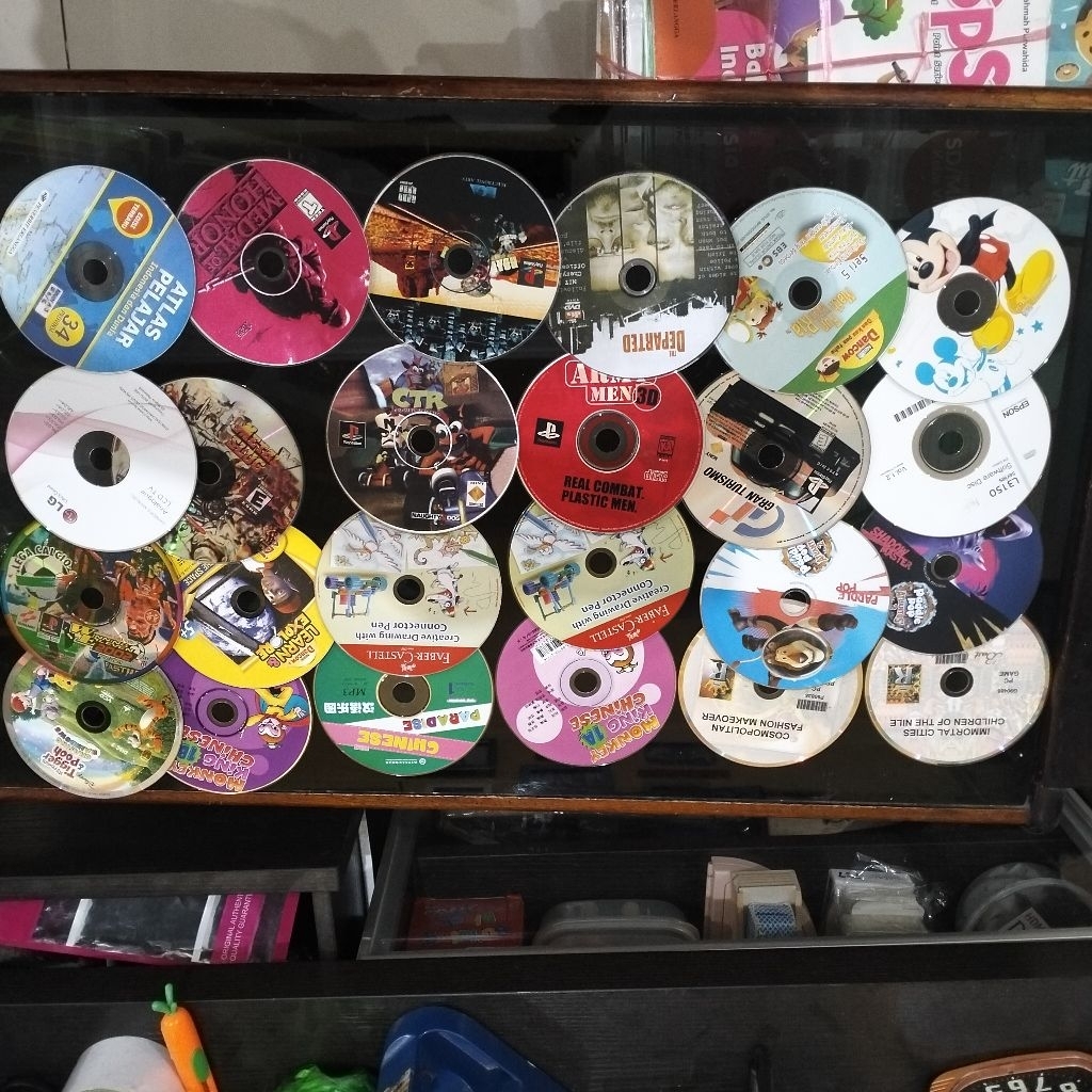 Paket 45 VCD CD Bekas Untuk Prakarya DIY Kerajinan Mozaik Dekorasi