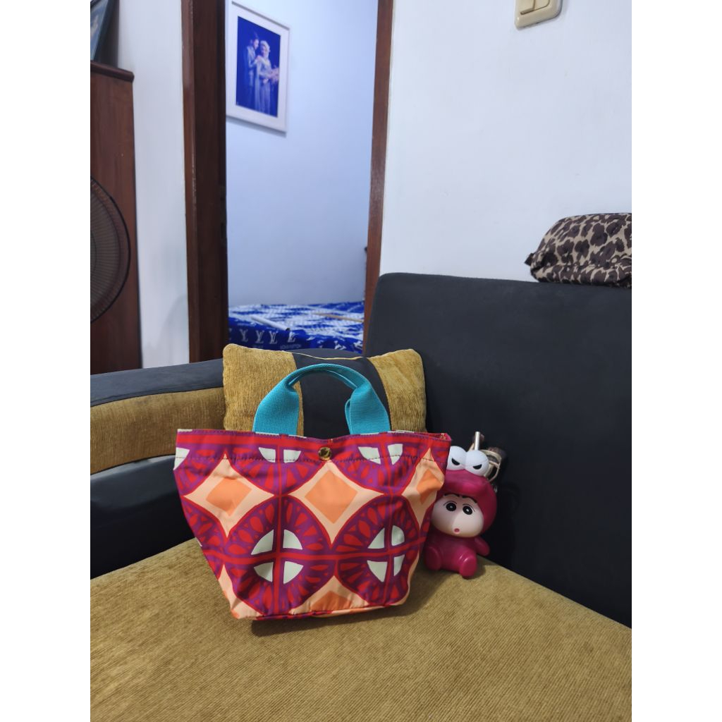 Preloved tas fosil nilon