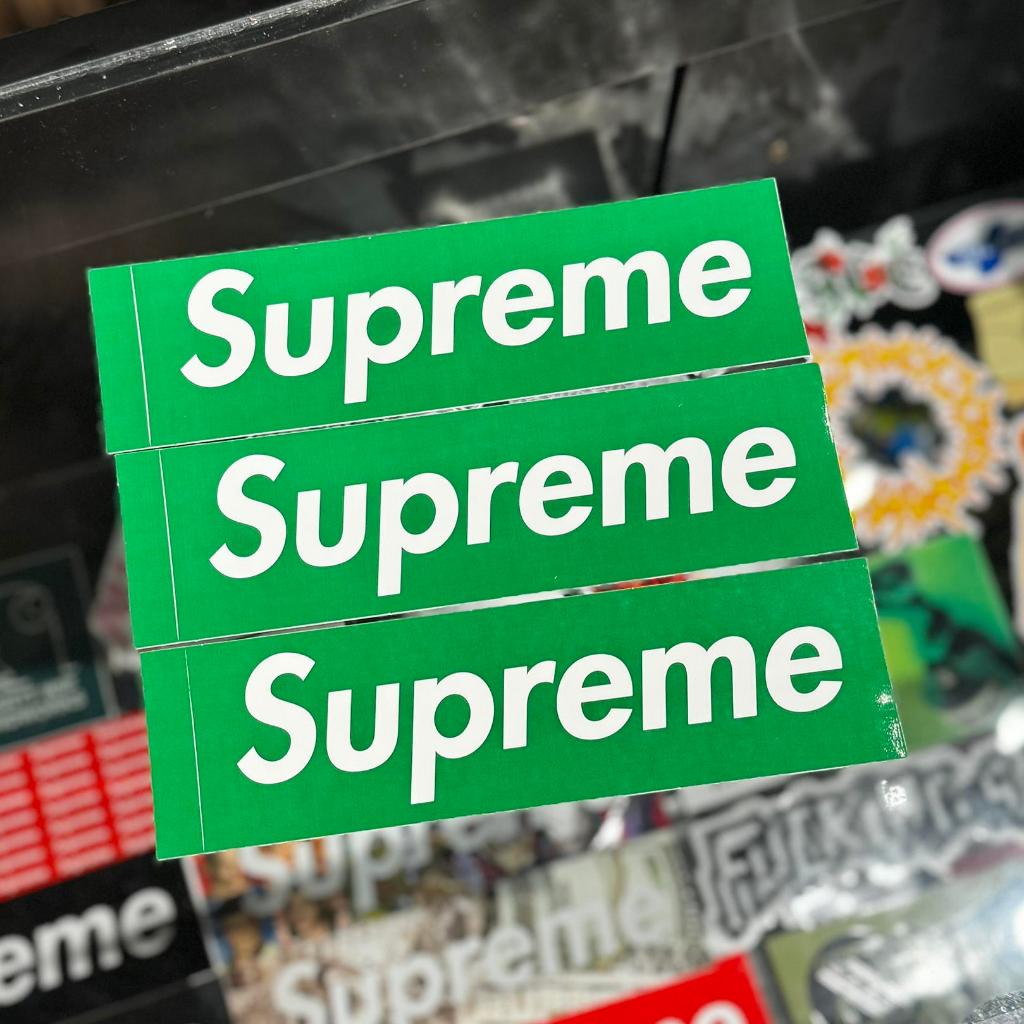 SUPREME BOX LOGO STICKER GREEN