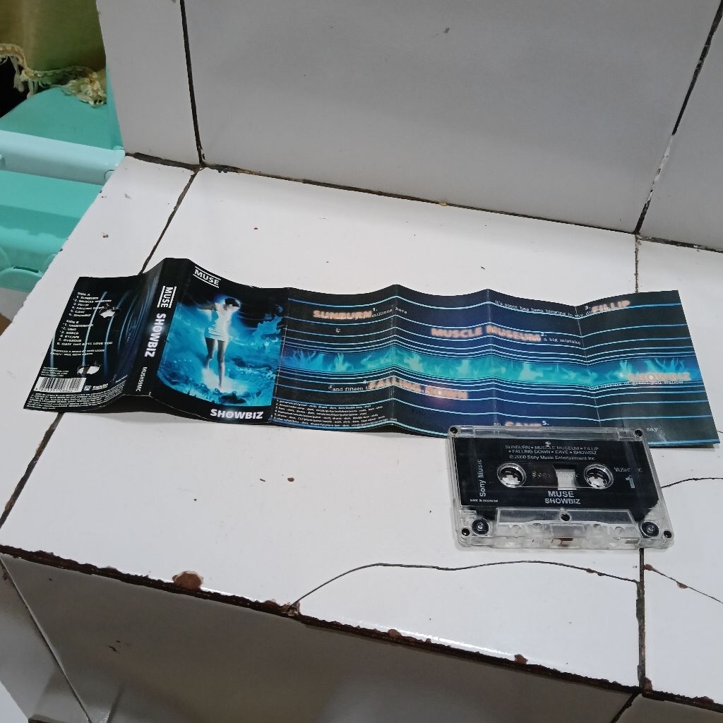 KASET PITA MUSE - ALBUM SHOWBIZ