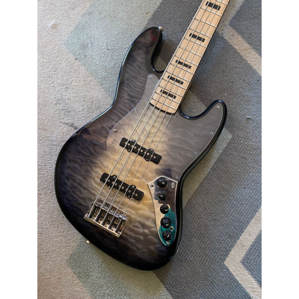 Bass 5string Model Jazz custom Preamp aktive marcus miller v7 original