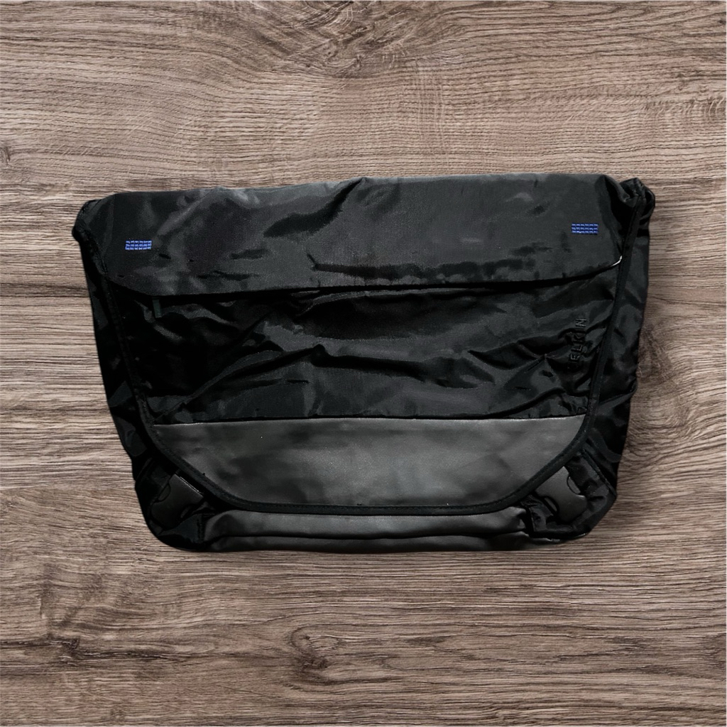 Tas selempang belkin
