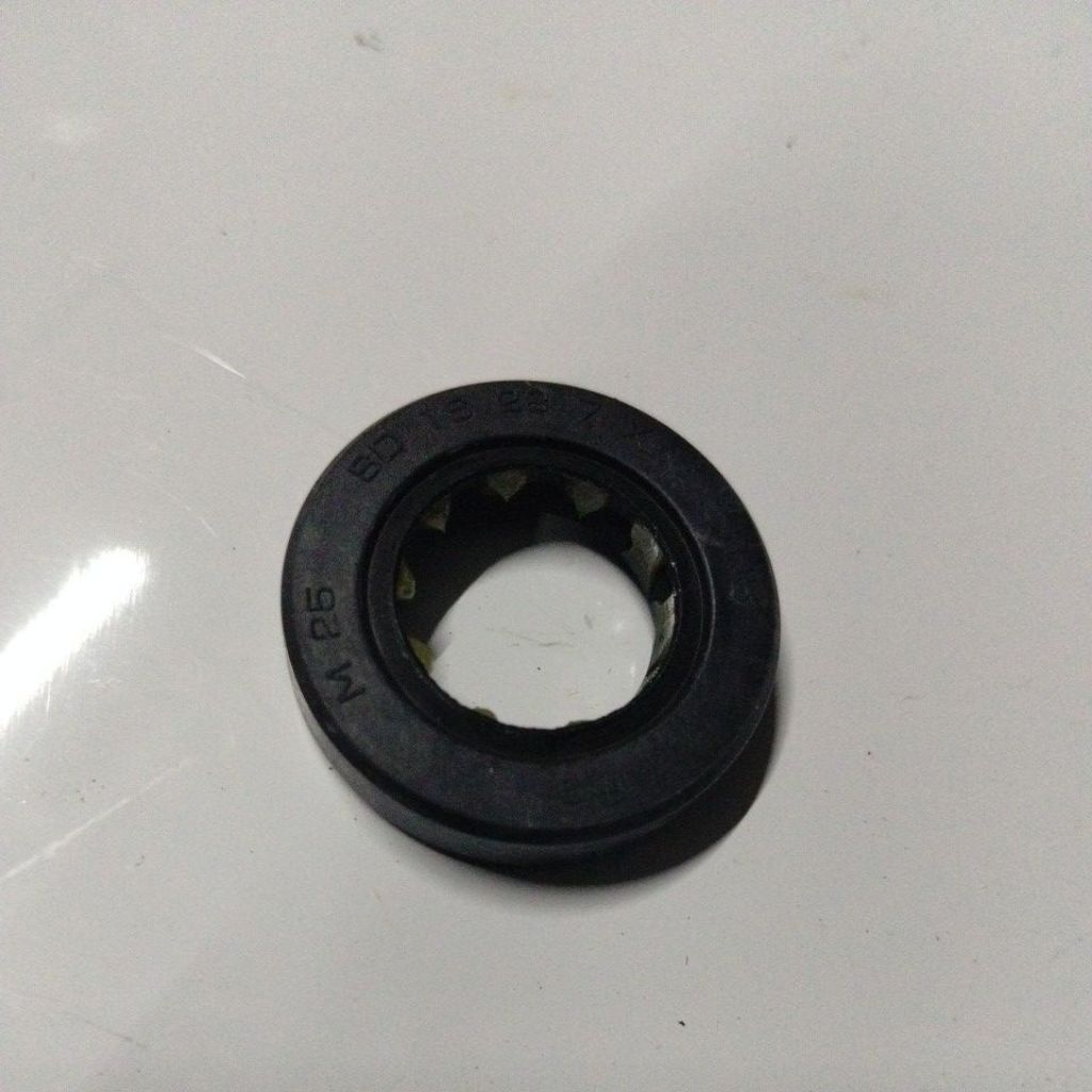 sil as selahan atau sil as engkolan semua motor roda 3