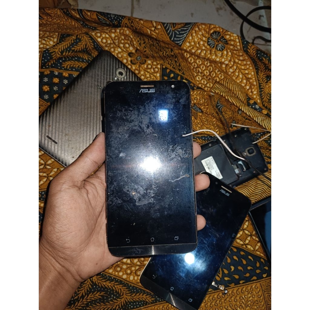 lcd asus zenfone 2 laser Z00LDD