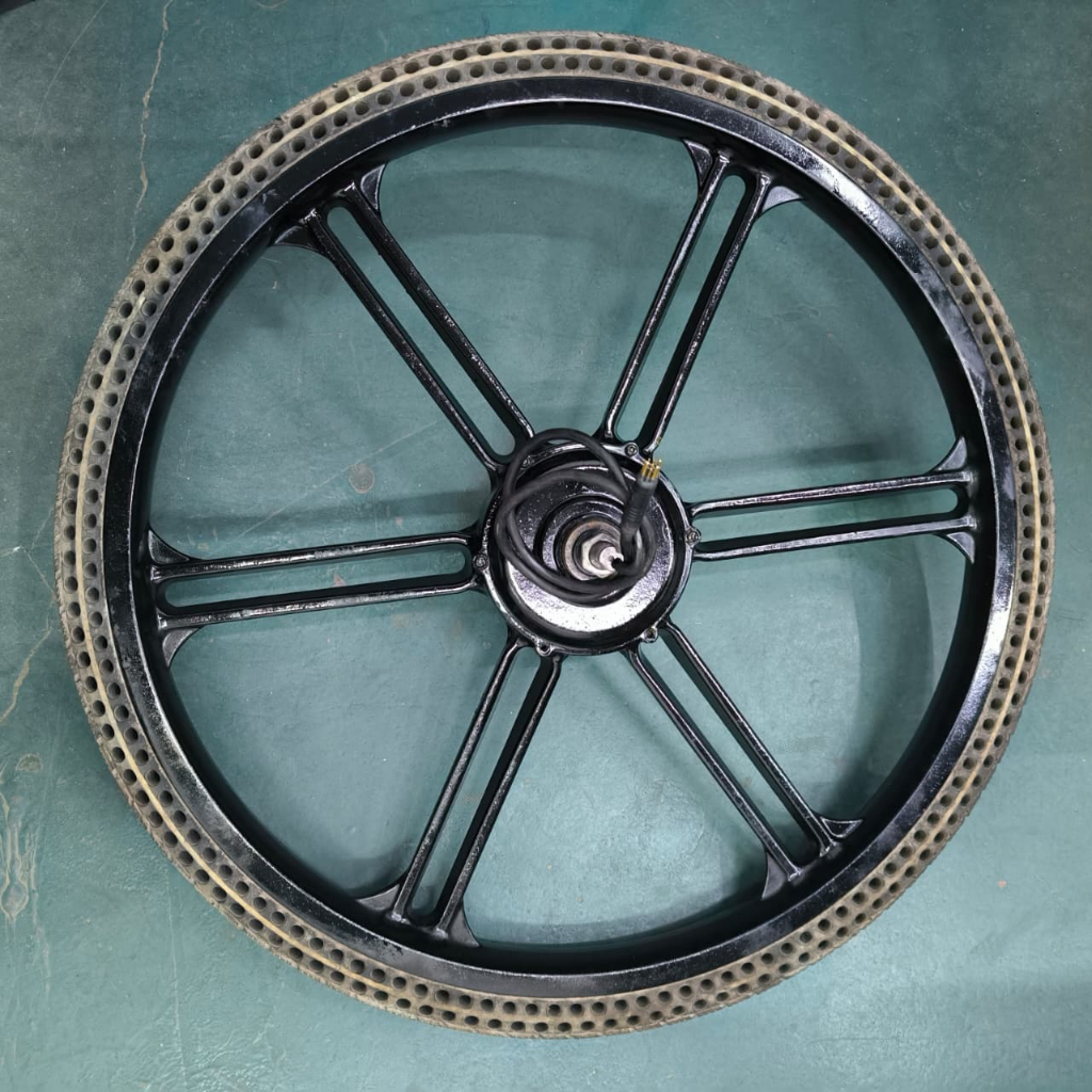 SELIS - 1 Set Dinamo dan Ban Mati 24" x 1.5 Sepeda listrik Universal | IOI / 101 ( Rear Wheel Set )