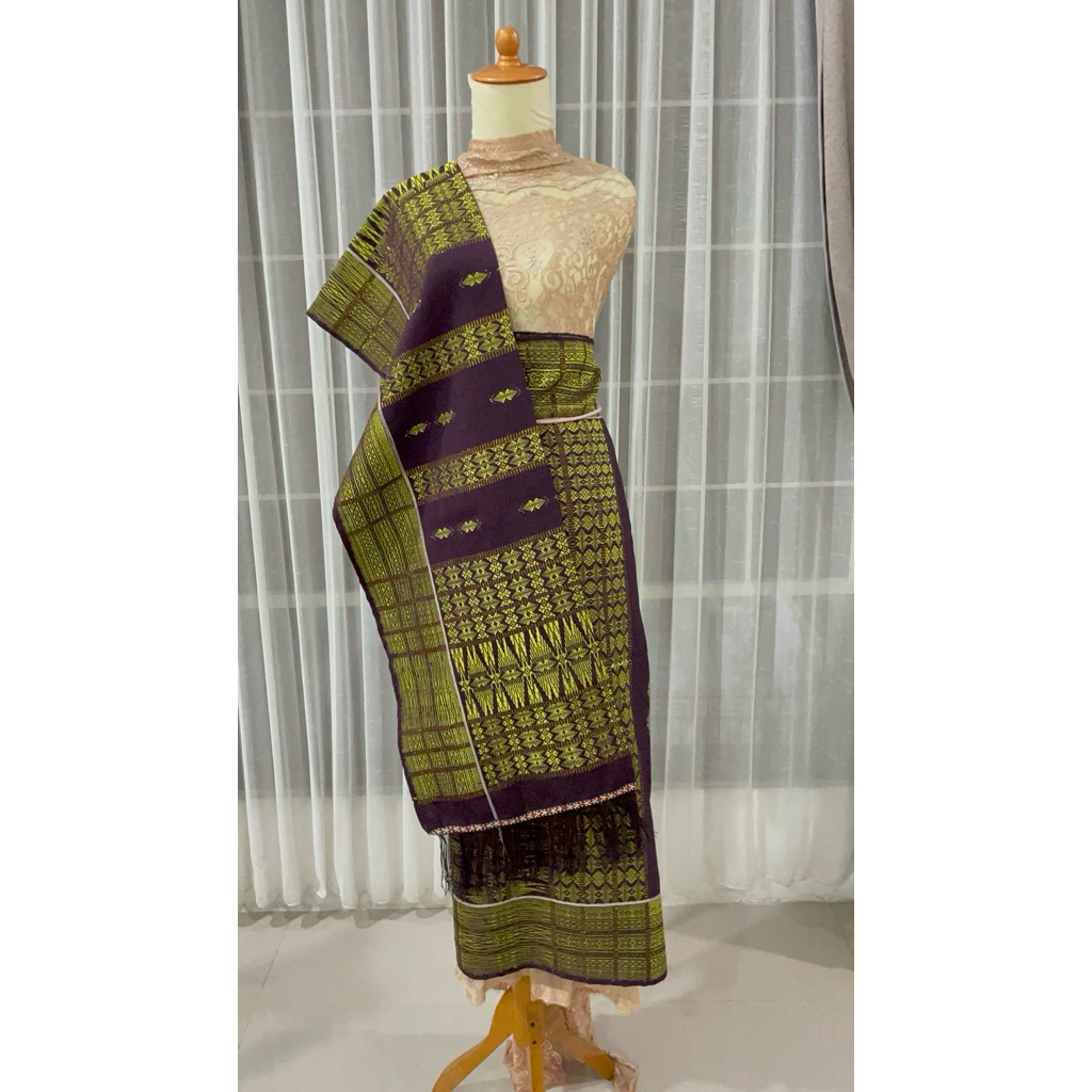 Set Uis Nipes Bahan Full Sutra