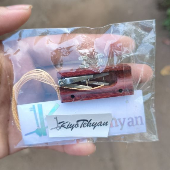 Fine Tuner Untuk Alat Musik Gesek Kongahyan Tehyan Sukong Erhu
