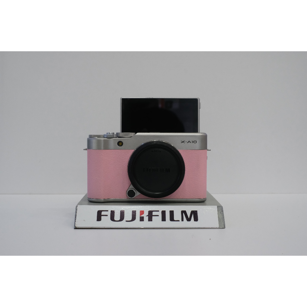 Fujifilm X-A10