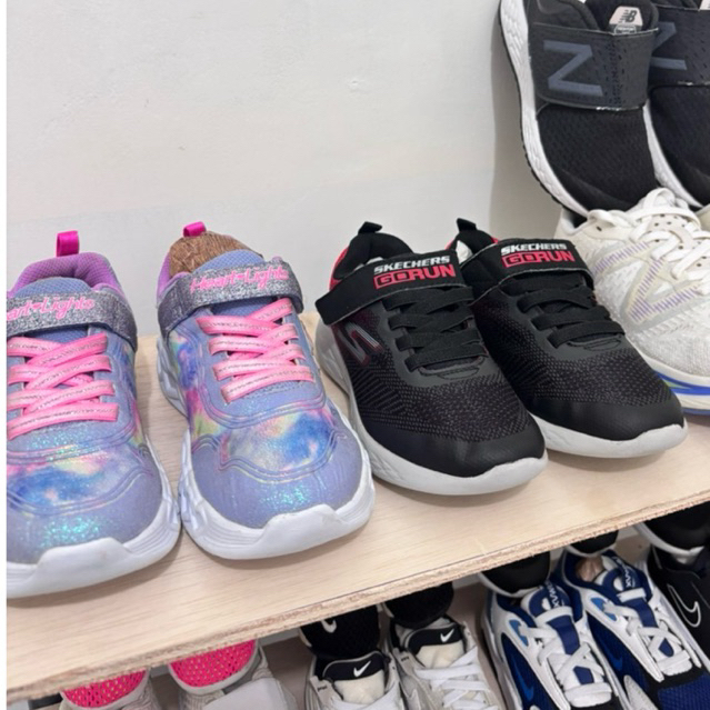 Sepatu Lari Basket Anak Preloved Pushbike Anti Licin Sport Shoes Ringan Nyaman Outdoor Anak