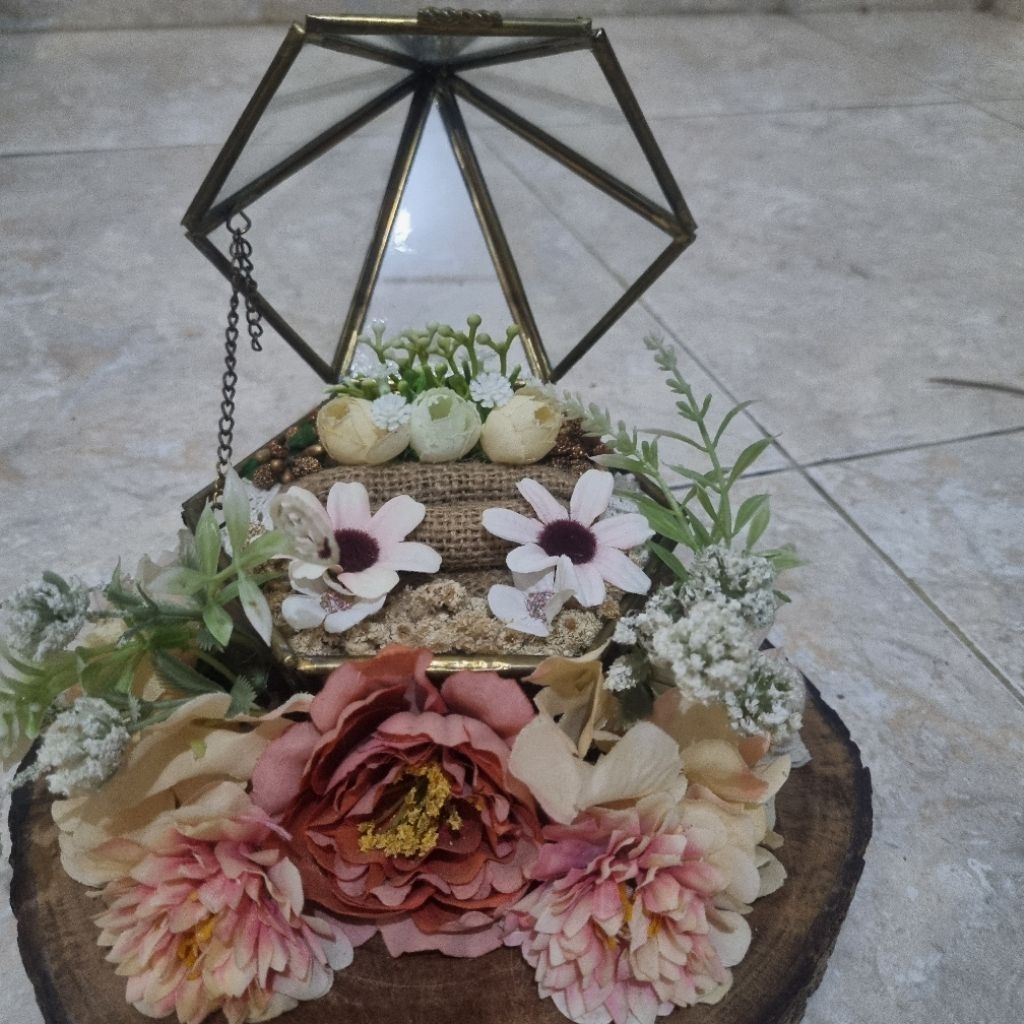 Preloved Ringbox Terarium Seserahan/Pernikahan
