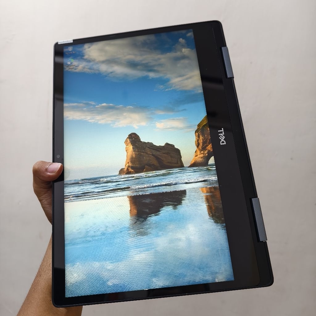 Dell Inspiron 5482 2in1 i7 8565U Nvidia RAM 16GB SSD 512GB mulus touchscreen dual vga
