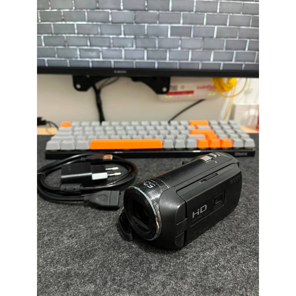 Handycam Sony PJ410 Second Minus projector ada bintik sedikit sesuai foto