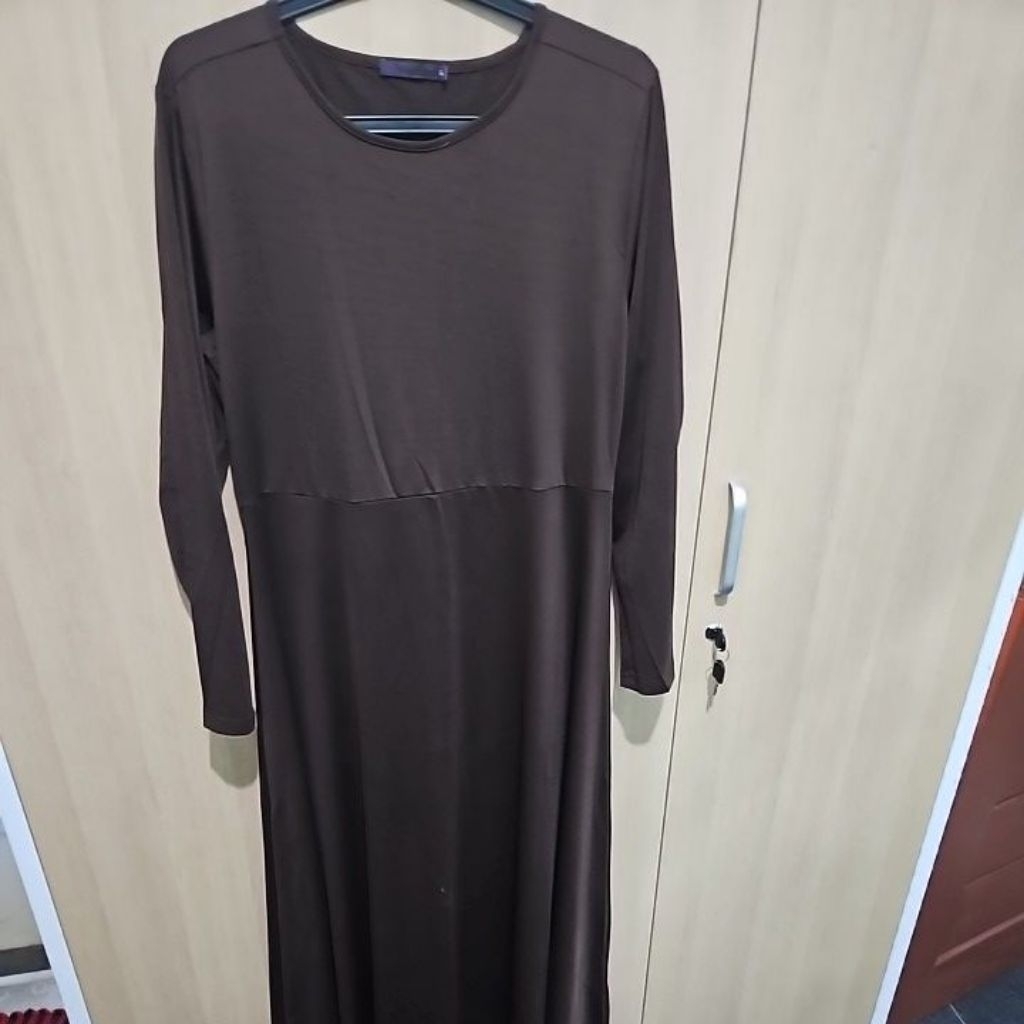 gamis inner elzatta jumbo warna coklat mahogani