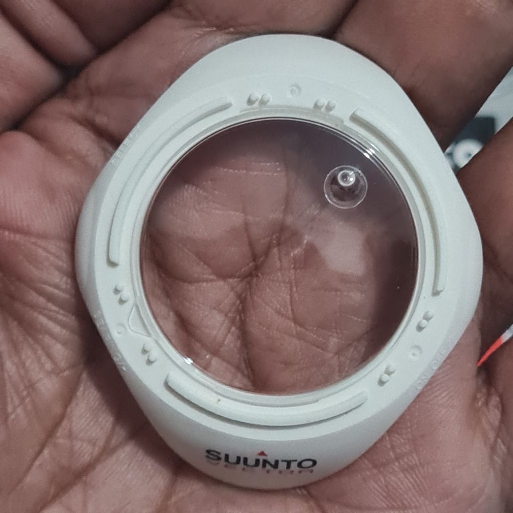 Bazel suunto vector DISCONTINUE white