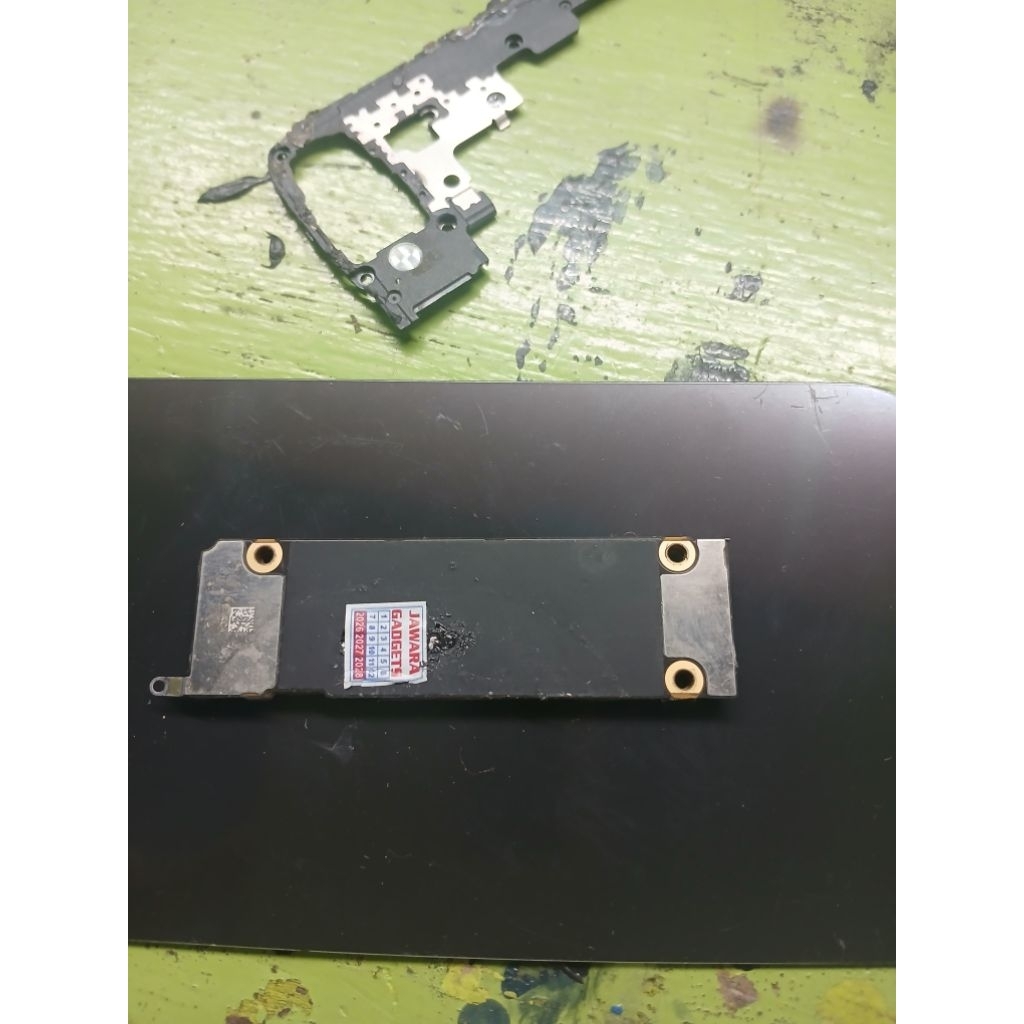 mesin iphone 11 lock icloud