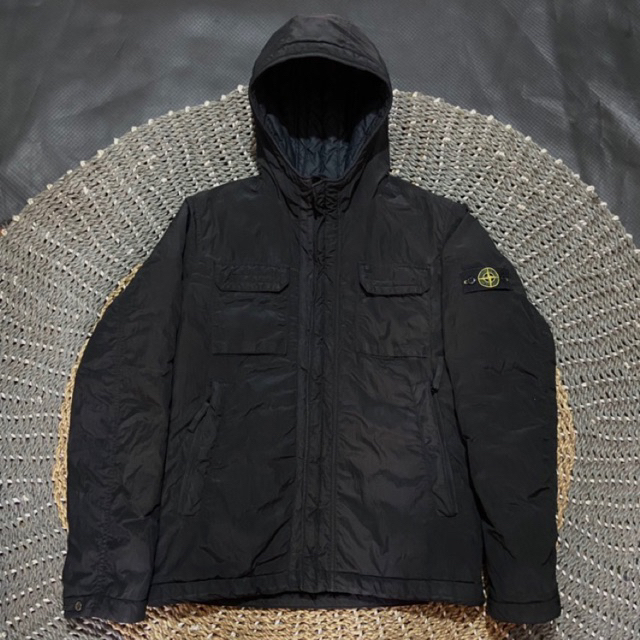 stone island nylon down jacket bulang jr used/bekas good condition not cp.company,fred perry,barbour