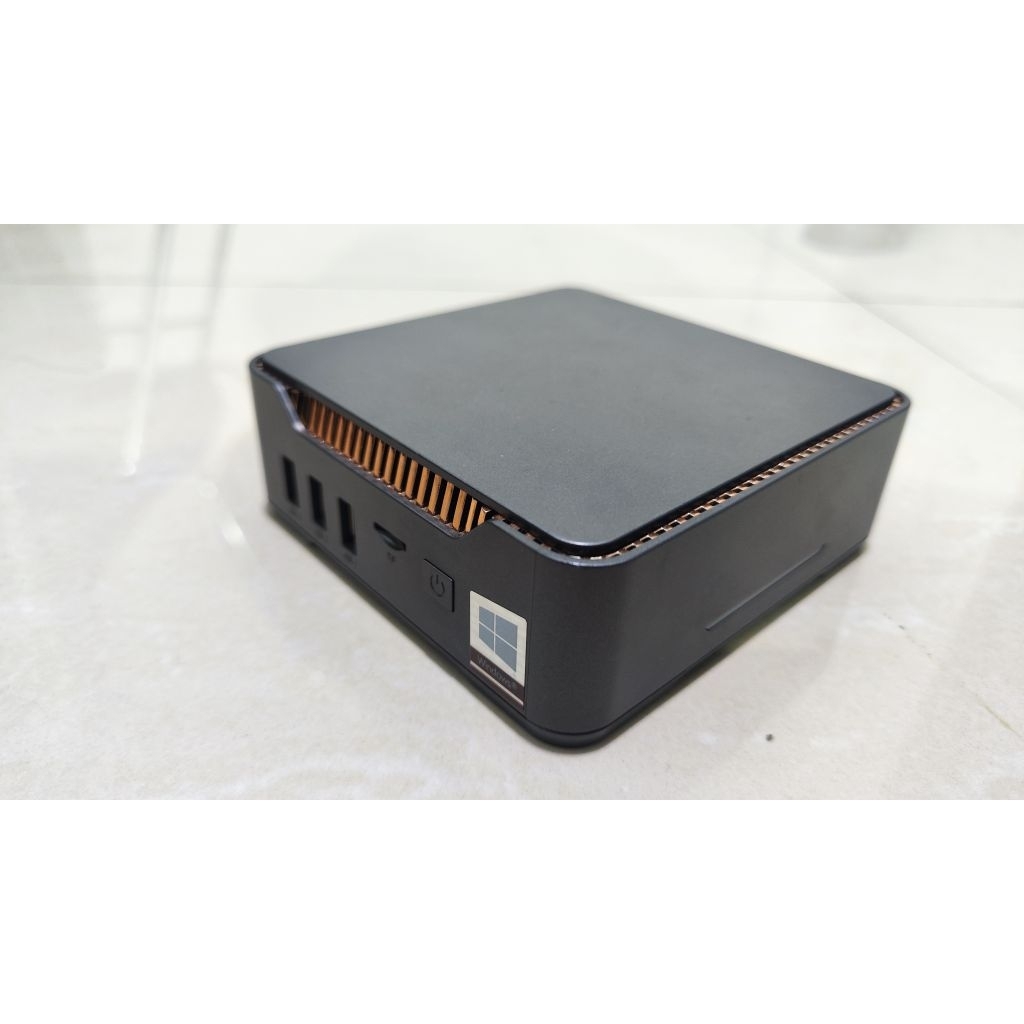 Mini PC Zyrex ZN121 J3455 4 core 4gb/64gb + adaptor