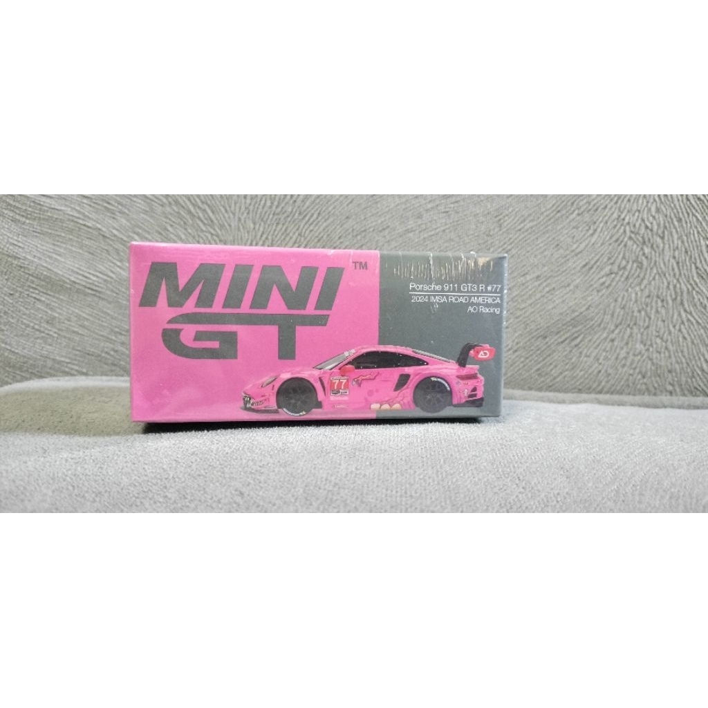 MiniGT Porsche 911 GT3 R #77 Roxy