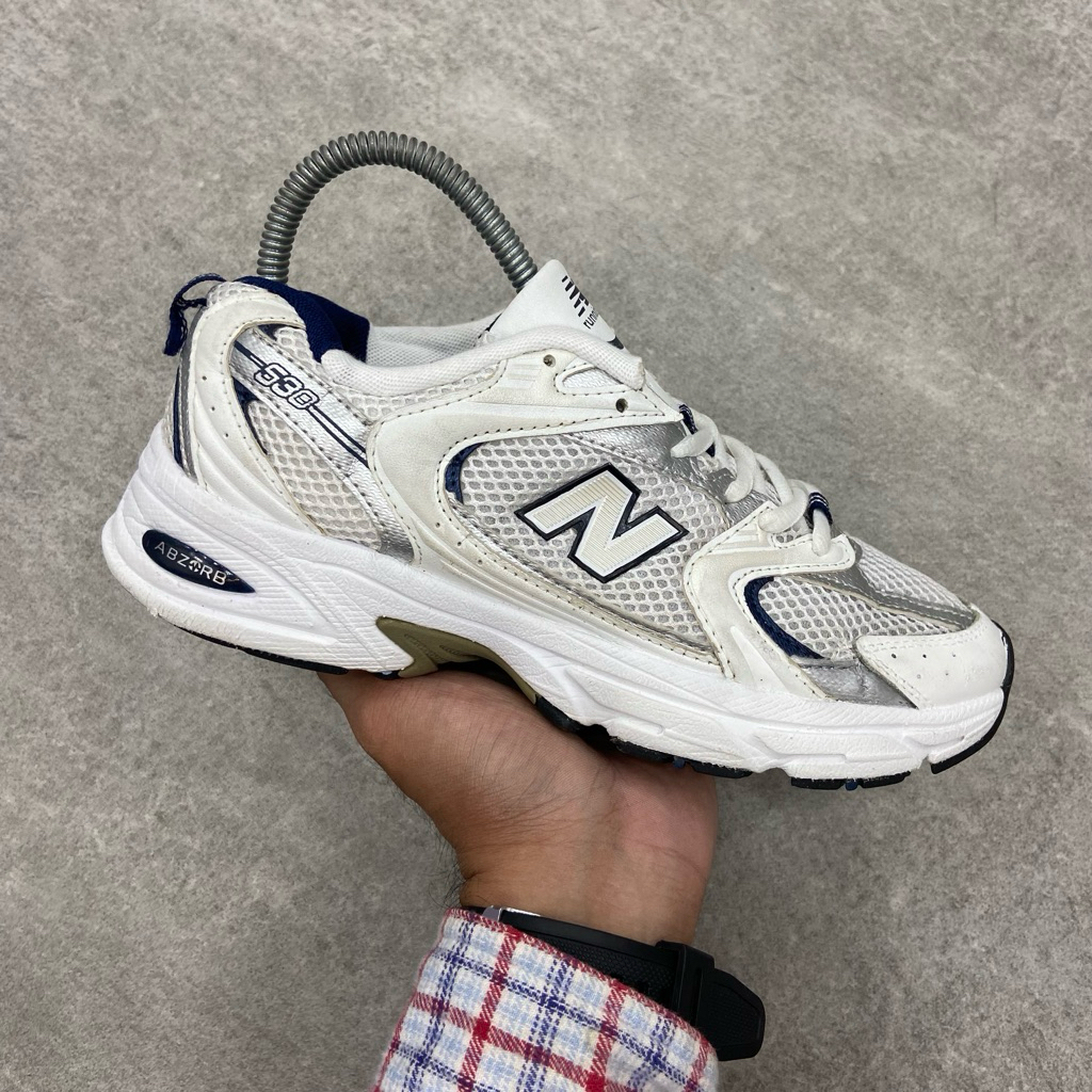 [Size 38] New Balance 530 ‘White Silver Navy’ (MR530SG) Second Original Kondisi Mulus No Minus. Harg