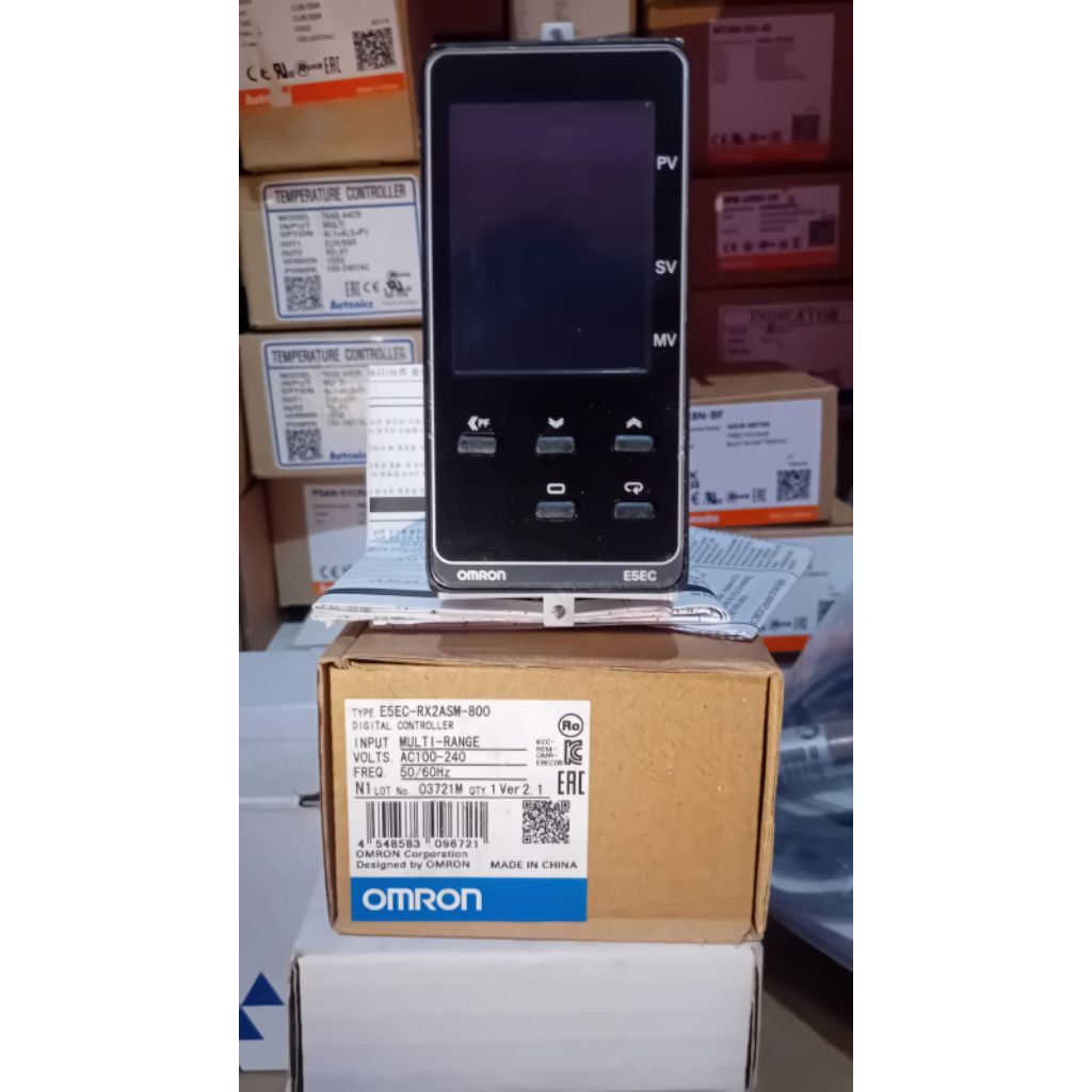 TEMPERATURE DIGITAL CONTROLLER E5EC-RX2ASM-800 E5EC RX2ASM 800