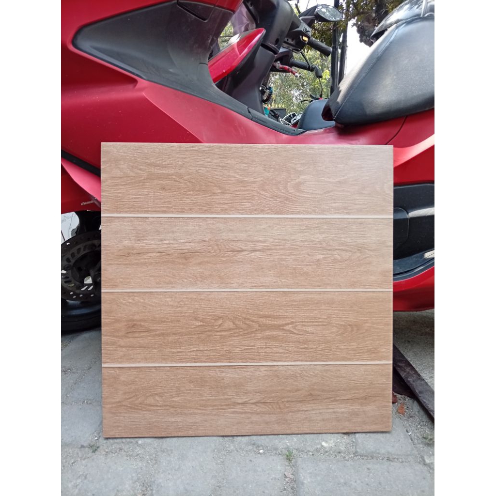 Keramik Lantai Kasar LAGUNA 50x50 Timberwood