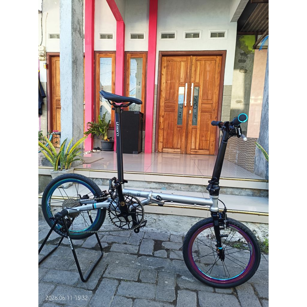 Sepeda lipat fnhon gust silver 16 349