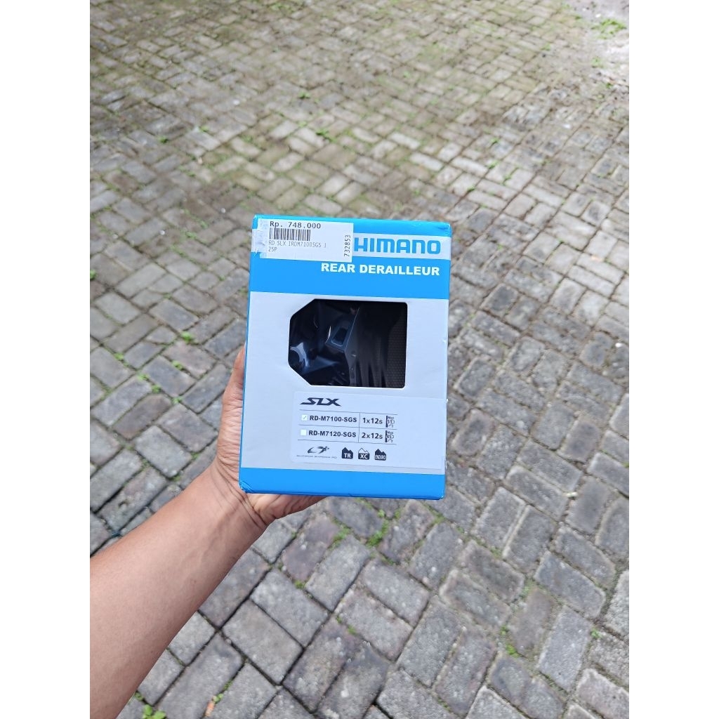 RD SLX 12speed M7100 New In Box