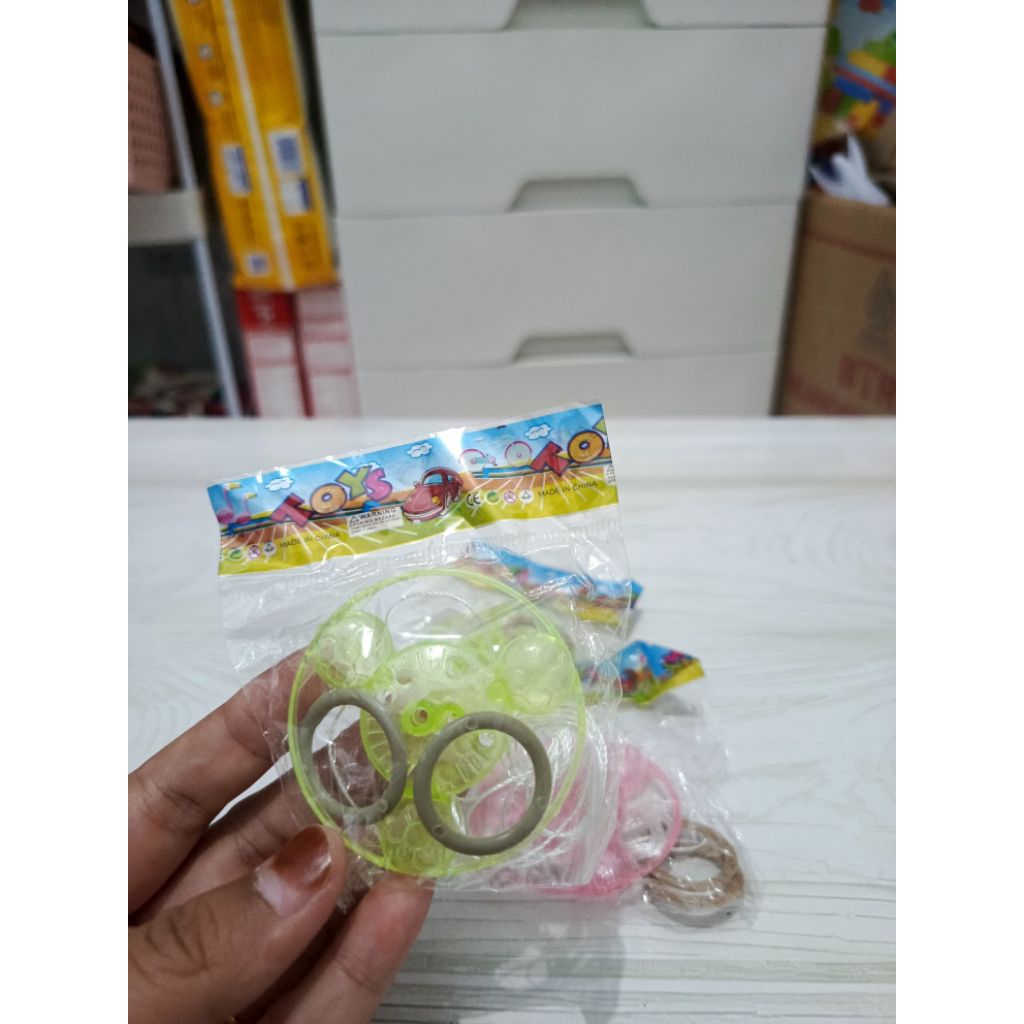 Mainan Gasing tarik plastik tali mainan anak manual