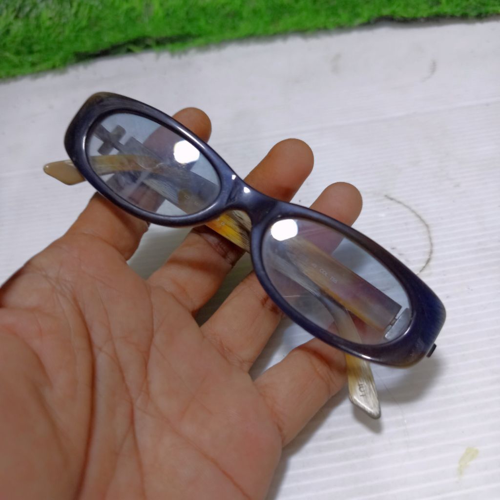 ETRO kacamata preloved vintage lensa normal