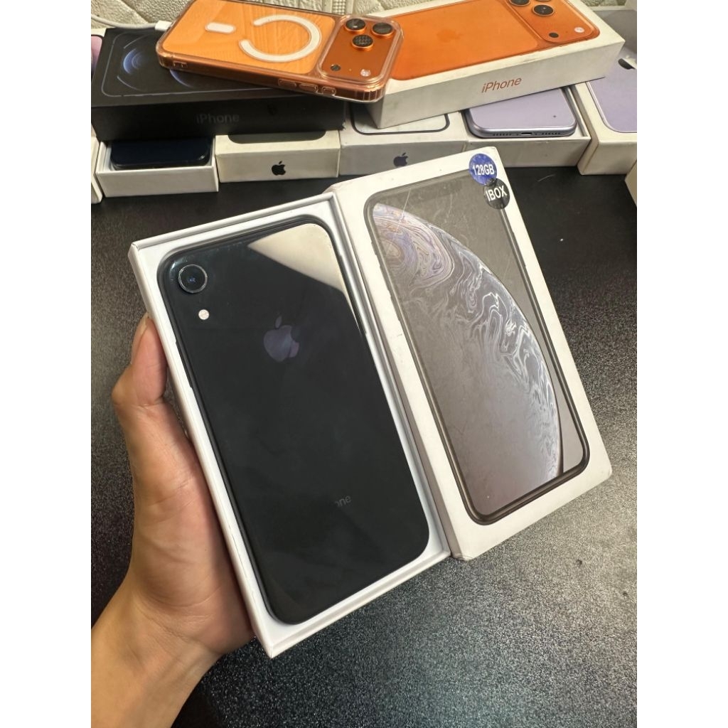 iPhone XR 128gb garansi resmi iBox