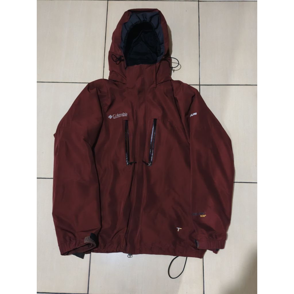 Columbia Titanium Goretex