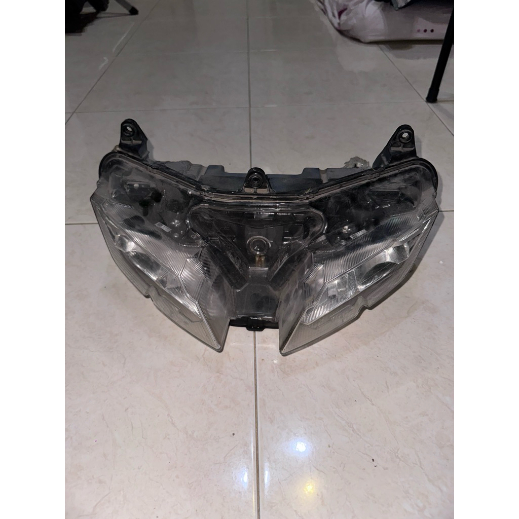 Headlamp R15 v3
