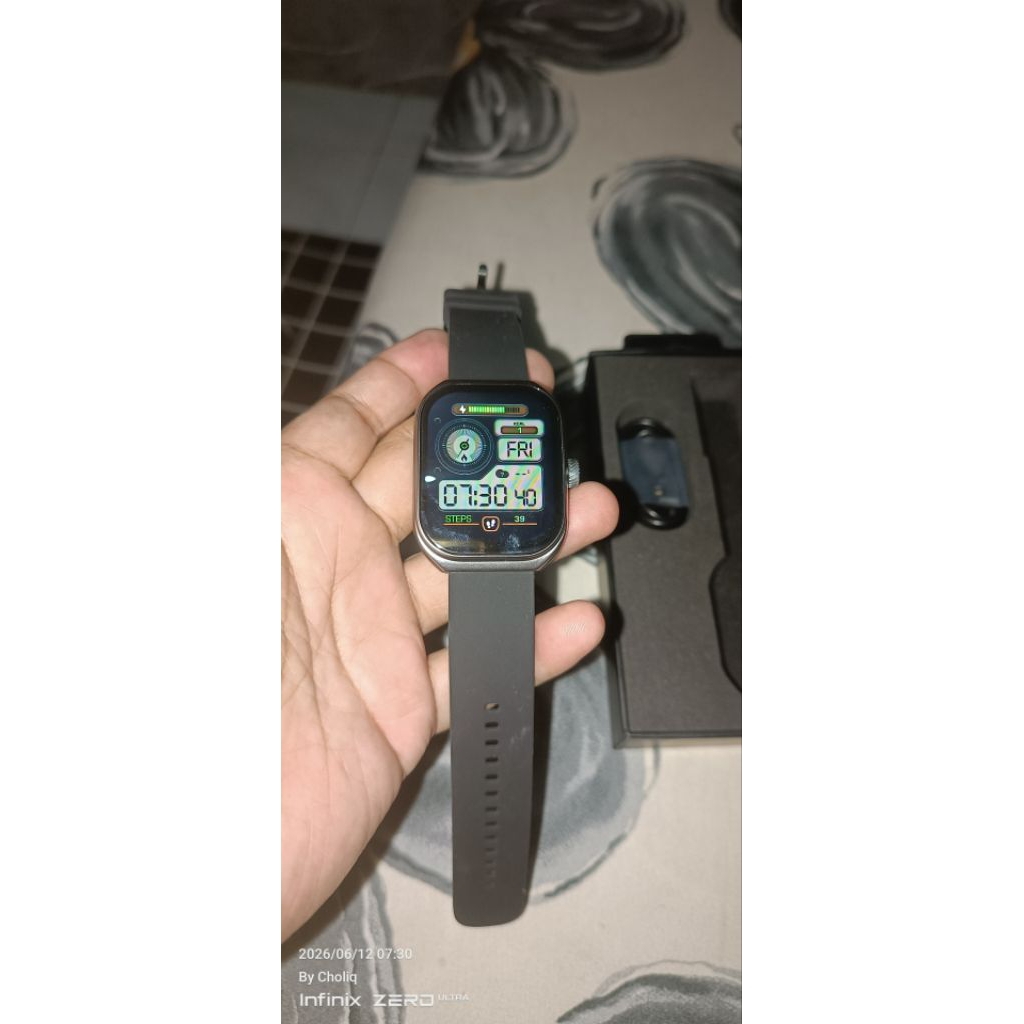 Smart watch OLIKE LUMI R1