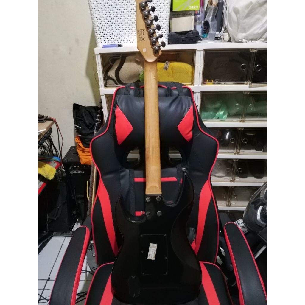 gitar dame neo classicsm Exceed series