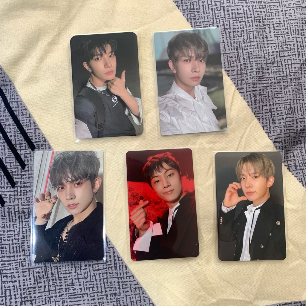 Enhypen Manifesto Dark Blood Album Official Photocard [ Heeseung Jay ]